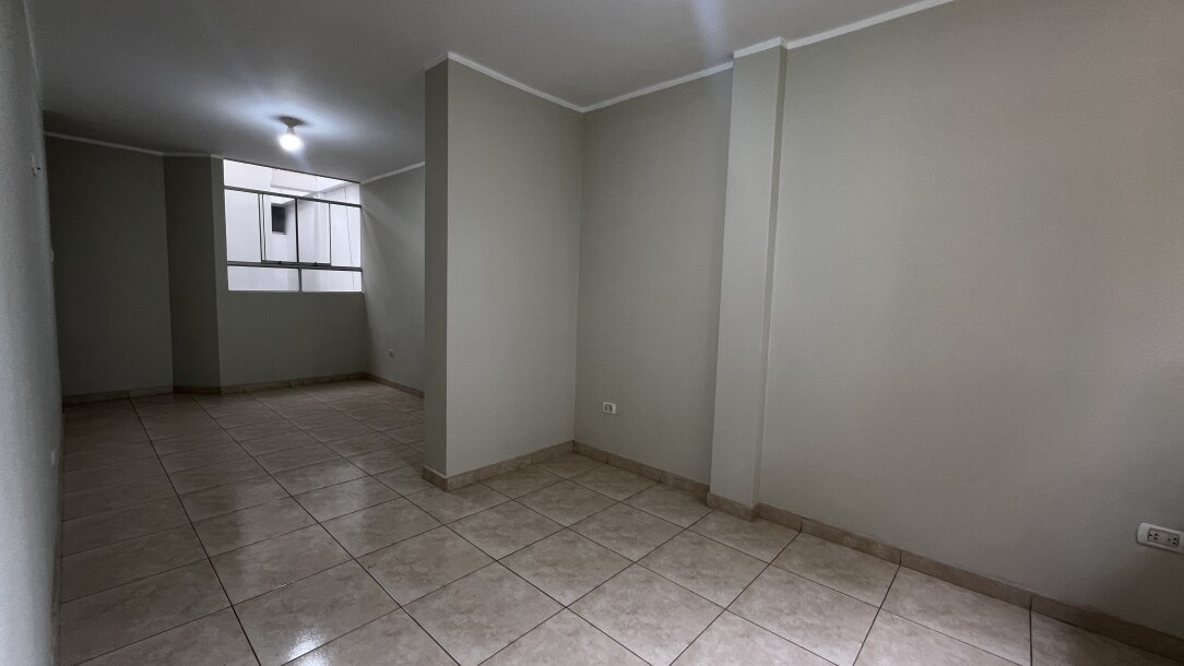 DEPARTAMENTO En Residencial Angamos-1