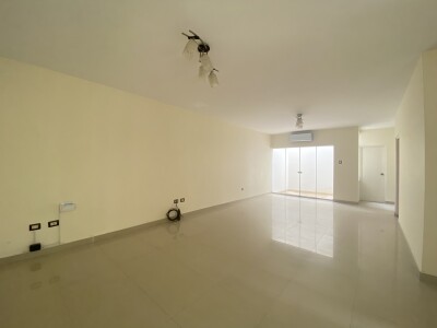 CASA En Urb. El Chipe