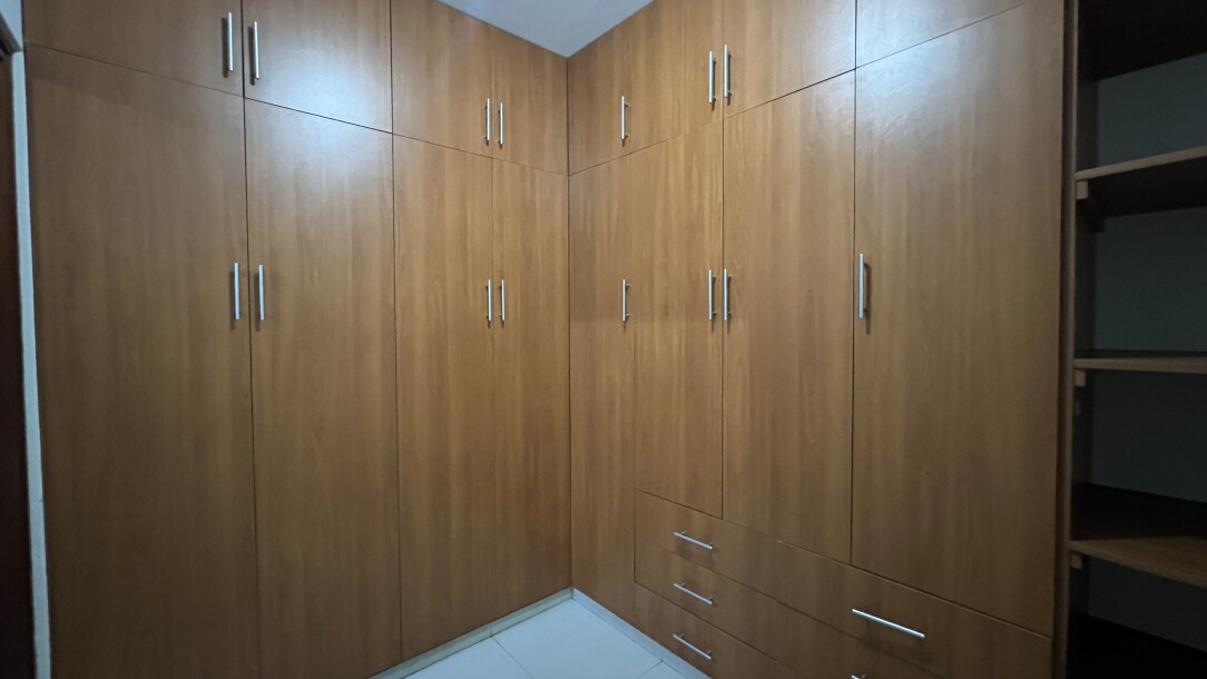 CASA En Condominio Privado, Urb. El Chipe-11