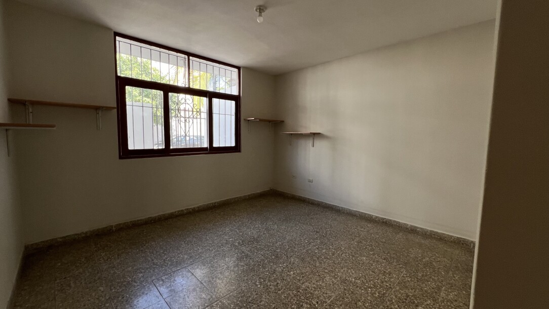 Casa En Urb. Lagunas del Chipe-12