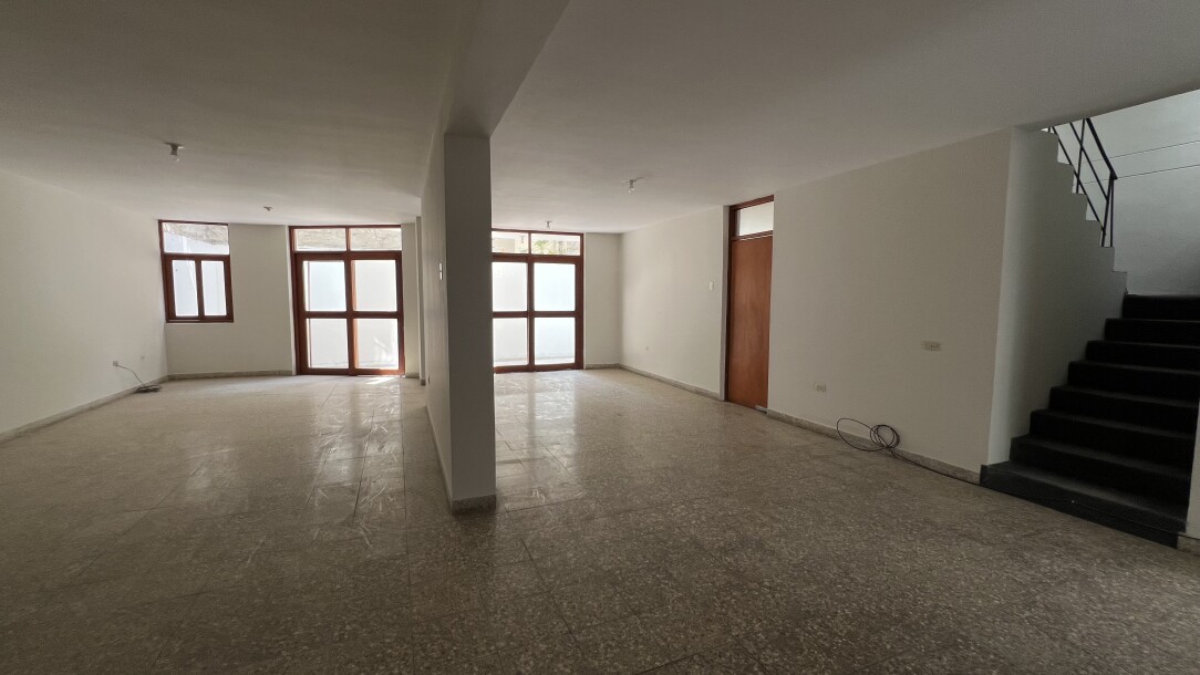 Casa En Urb. Lagunas del Chipe-3