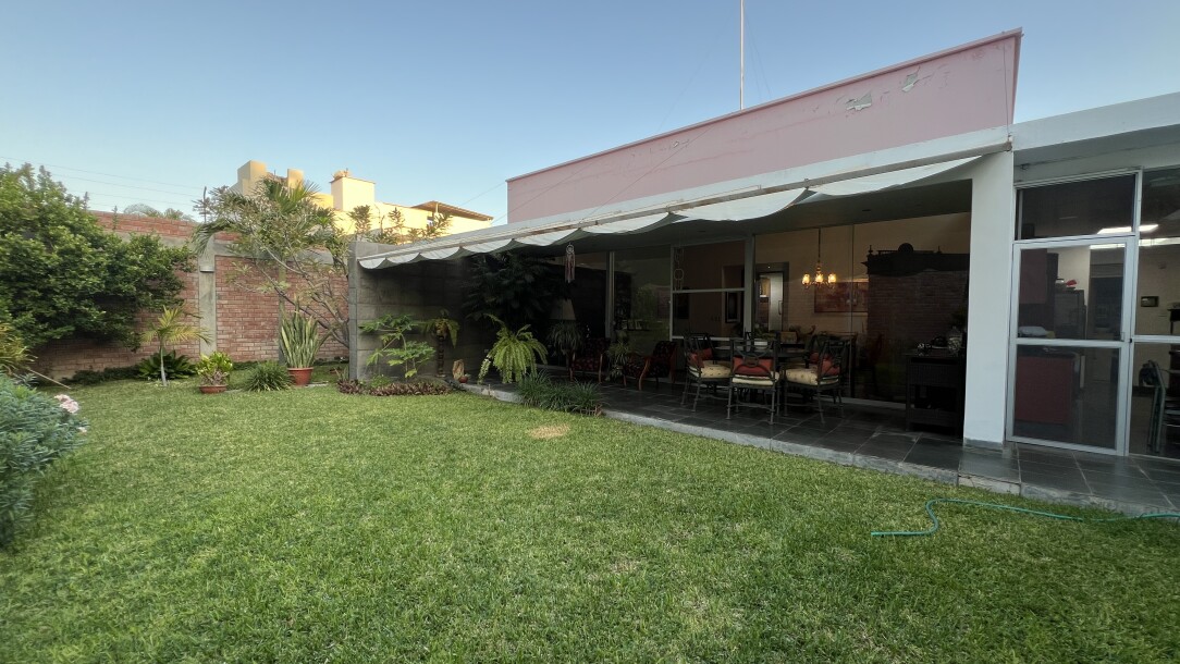 CASA En Urb. Loma Blanca-14