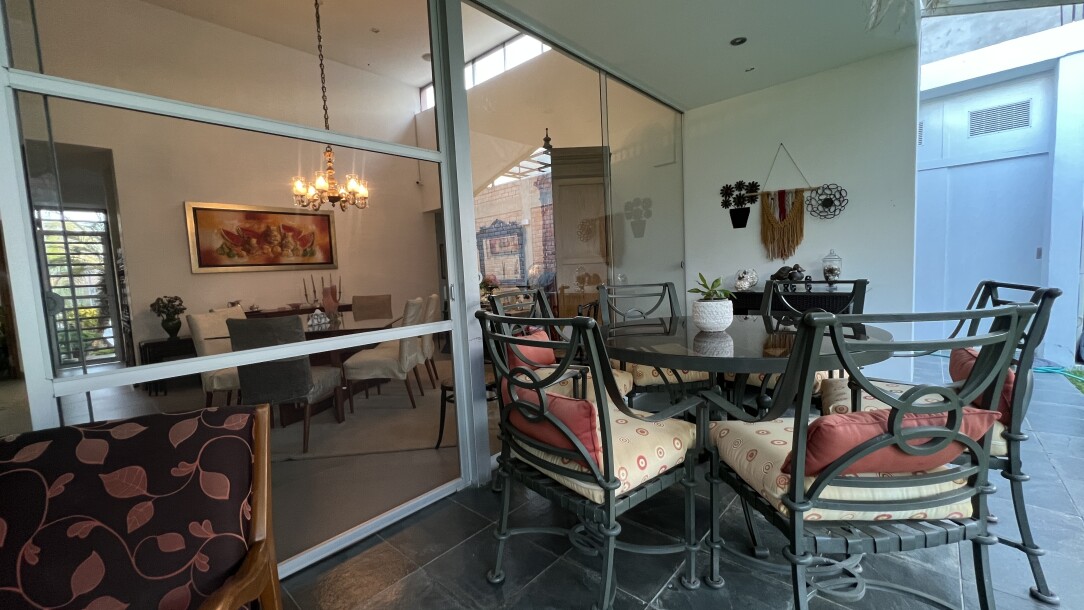 CASA En Urb. Loma Blanca-12