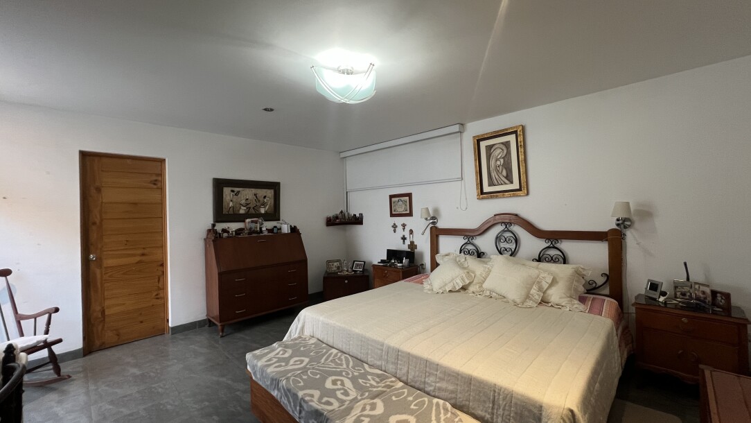 CASA En Urb. Loma Blanca-16