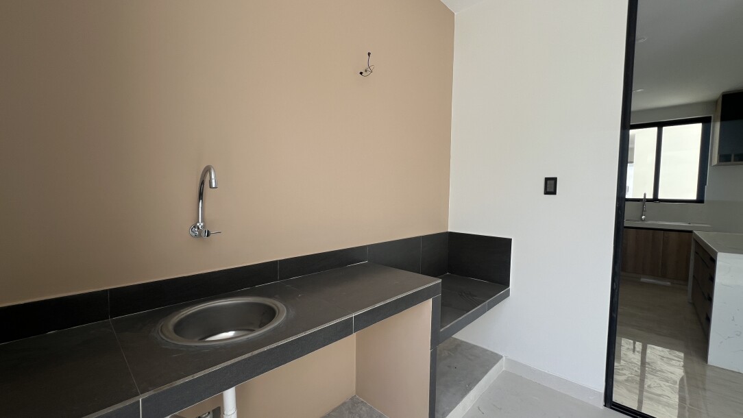 CASA con piscina En Urb. Quinta Ana María-12
