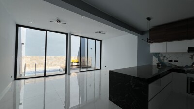 CASA DE ESTRENO Urb. Miraflores Country Club I