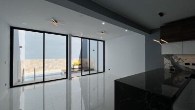 CASA DE ESTRENO Urb. Miraflores Country Club I