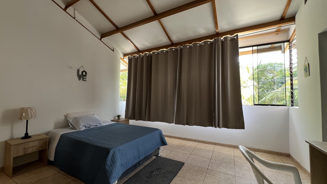 CASA En Urb. Los Geranios (Amoblada)-28
