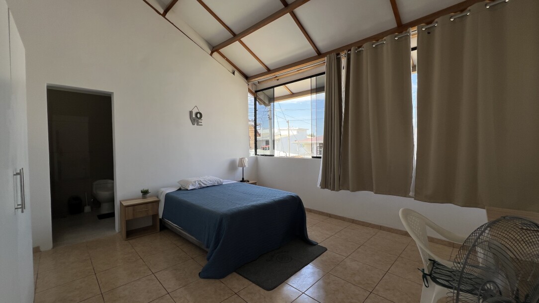 CASA En Urb. Los Geranios (Amoblada)-25