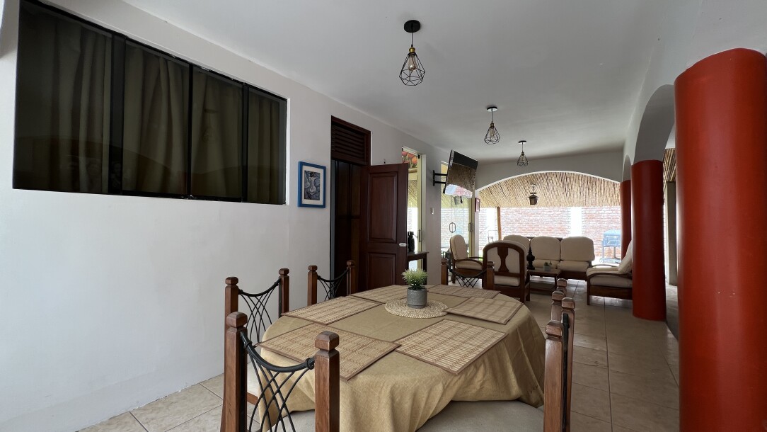 CASA En Urb. Los Geranios (Amoblada)-13