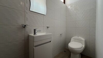 CASA En Urb. Los Geranios