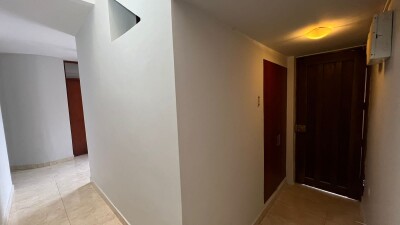 CASA En Urb. Los Geranios