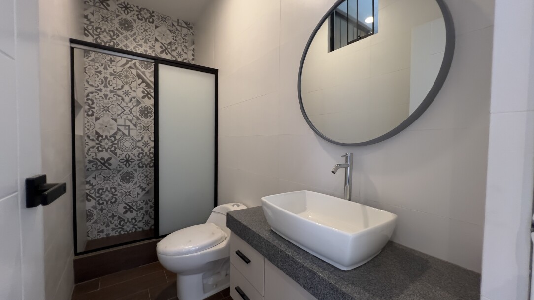 CASA DE ESTRENO En Urb. Miraflores Country Club-25