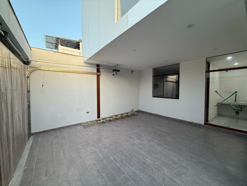 CASA DE ESTRENO En Boulevard Plaza Park-2