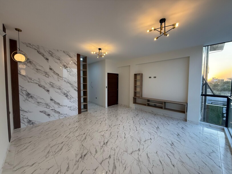 CASA DE ESTRENO En Boulevard Plaza Park-14