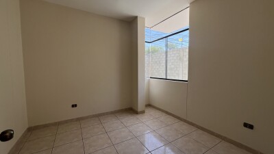 CASA En Urb. Santa María del Pinar