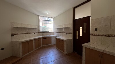 CASA En Urb. Santa María del Pinar