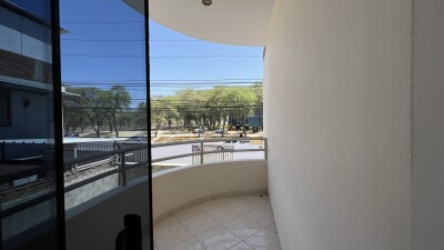 CASA En Urb. Santa María del Pinar