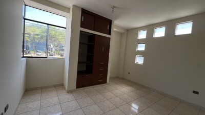 CASA En Urb. Santa María del Pinar