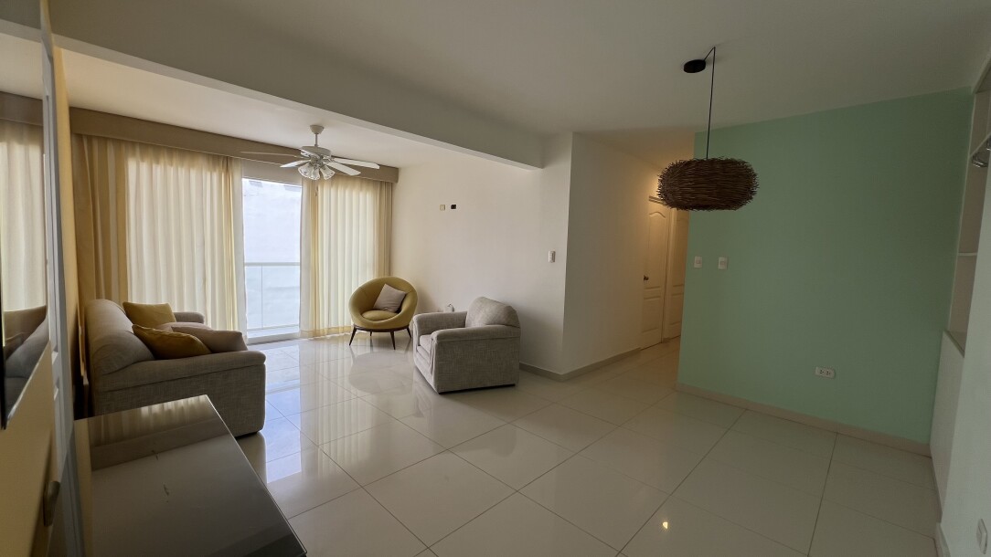 DEPARTAMENTO En Condominio Lagunas del Chipe-2