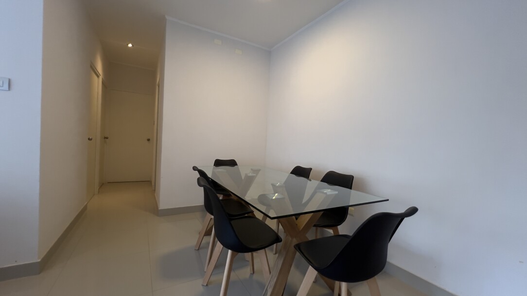 DEPARTAMENTO En Cond. Palmeras del Chipe (semi - amoblado)-2