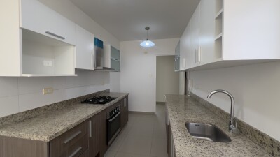 DEPARTAMENTO En Cond. Palmeras del Chipe