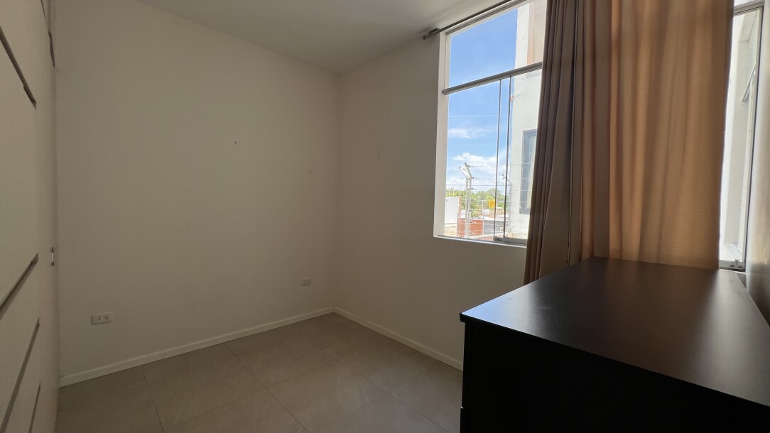 DEPARTAMENTO En Miraflores Country Club 1-10
