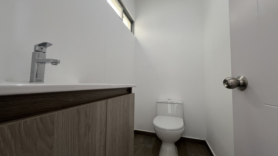 DEPARTAMENTO DE ESTRENO En Robles del Chipe-6