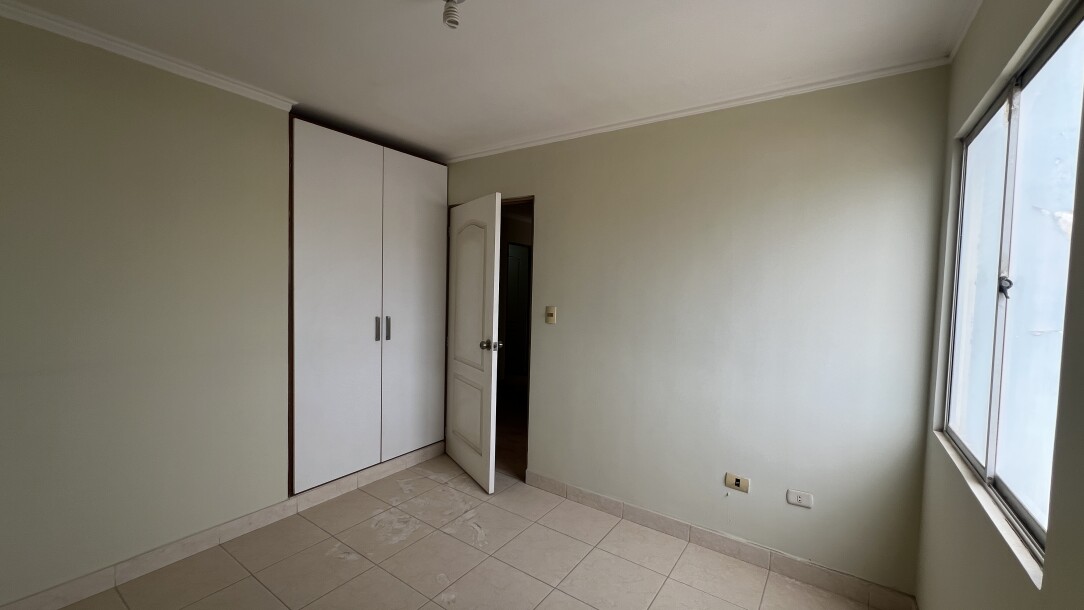 DEPARTAMENTO En Condominio Los Pinos de la Plata-9