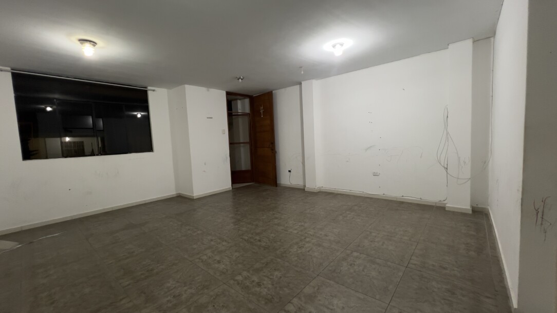 DEPARTAMENTO En Urb. Los Bancario-2