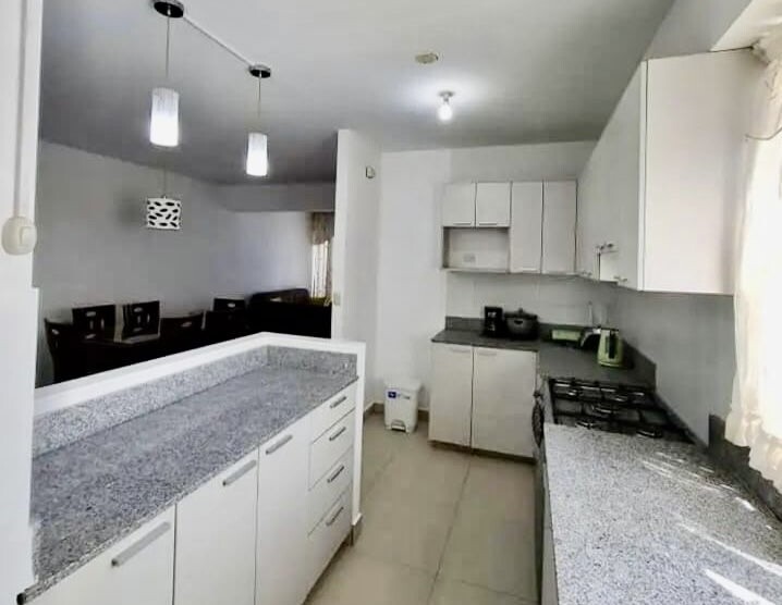 DEPARTAMENTO En Urb. Miraflores Country Club 1-6
