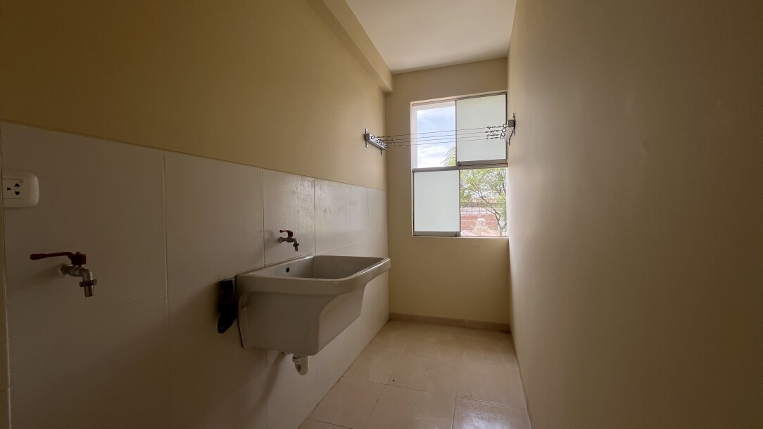 DEPARTAMENTO En Urb. Santa Maria del Pinar-4