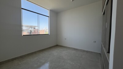 DEPARTAMENTO En Urb. Miraflores Country Club I