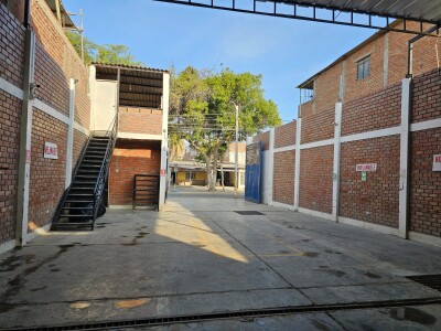 TERRENO DE 260m2 En Av. Grau de Castilla